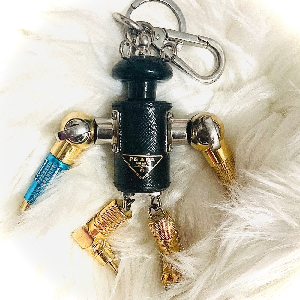 Robin Parada Key Chain Robot